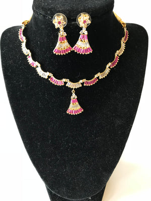 Semi Diamond Necklace Set