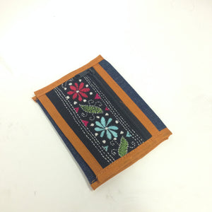Mini Denim embroidered clutches - 4