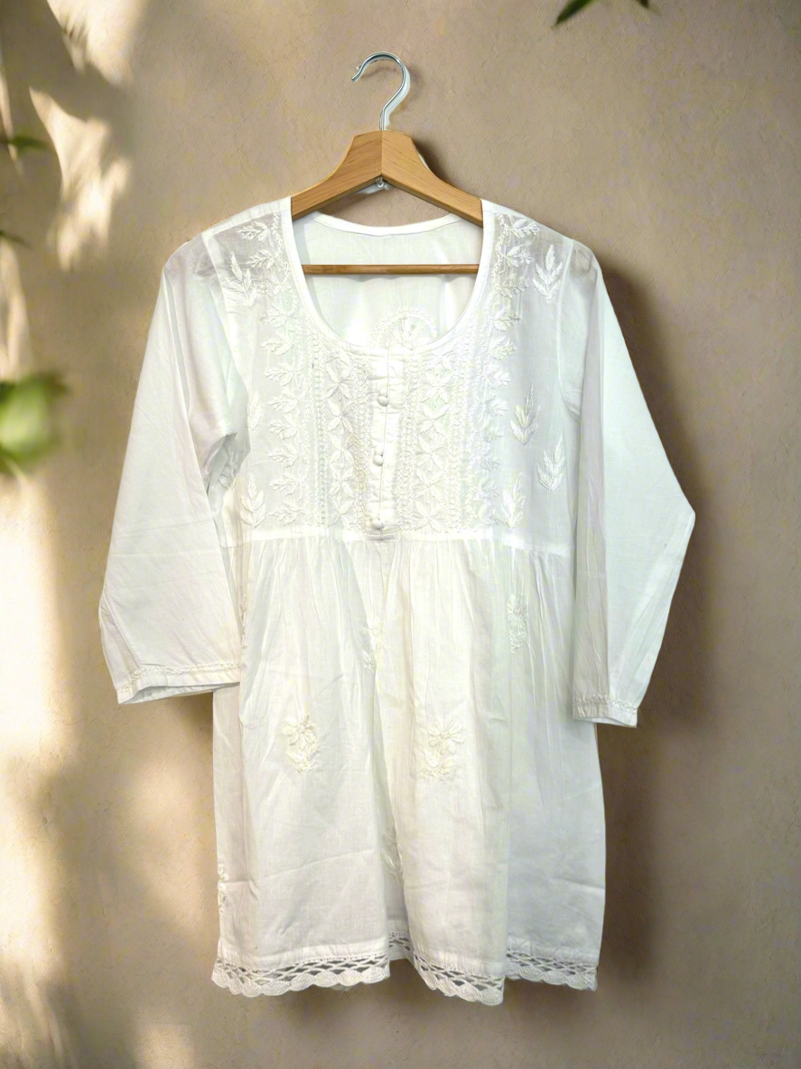 Exquisite White Chikankari Kurti