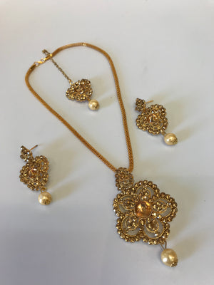 Indian Traditional Necklace Set