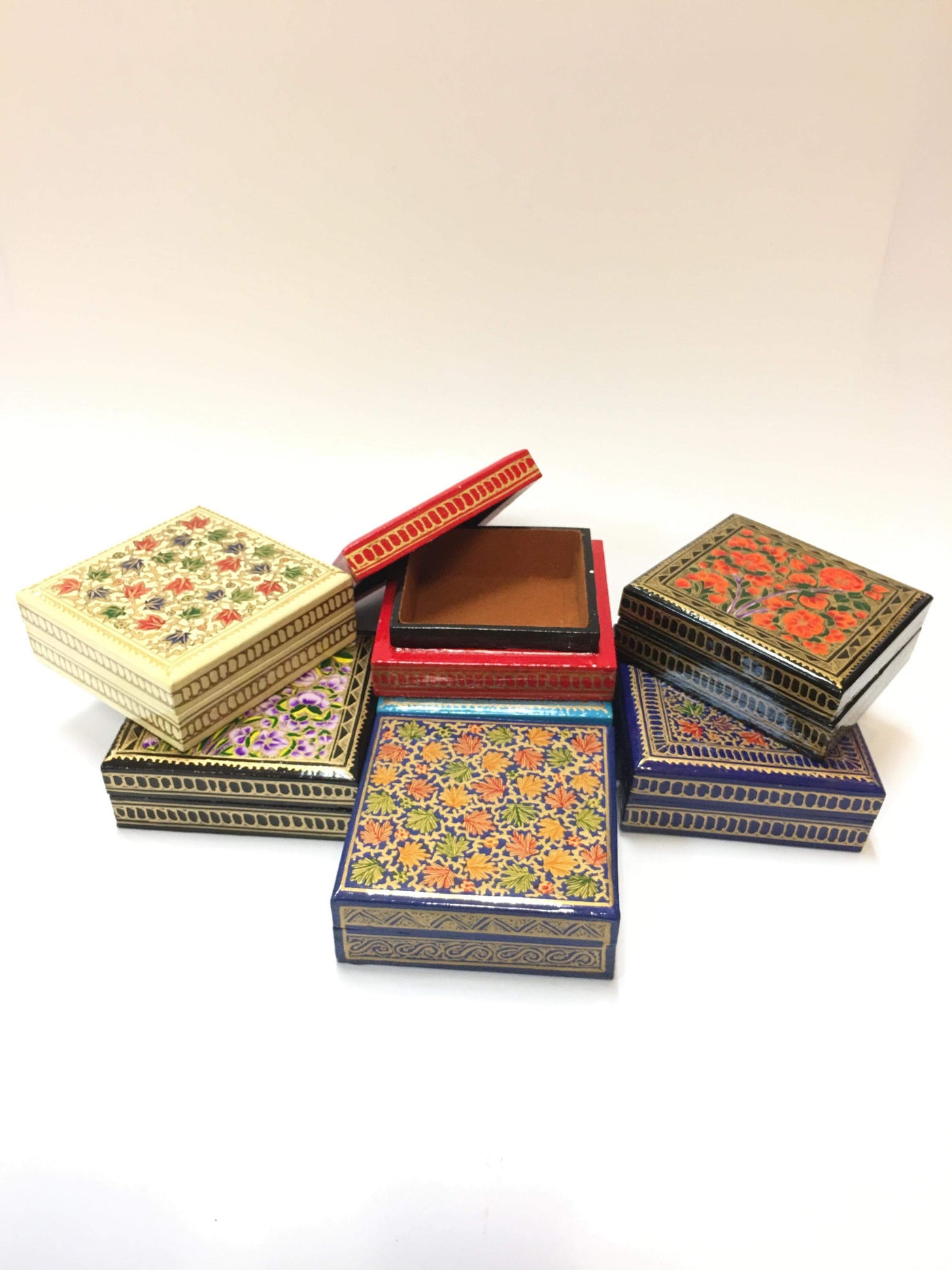 Hand Crafted Paper Mache Jewelry Box – Sarang