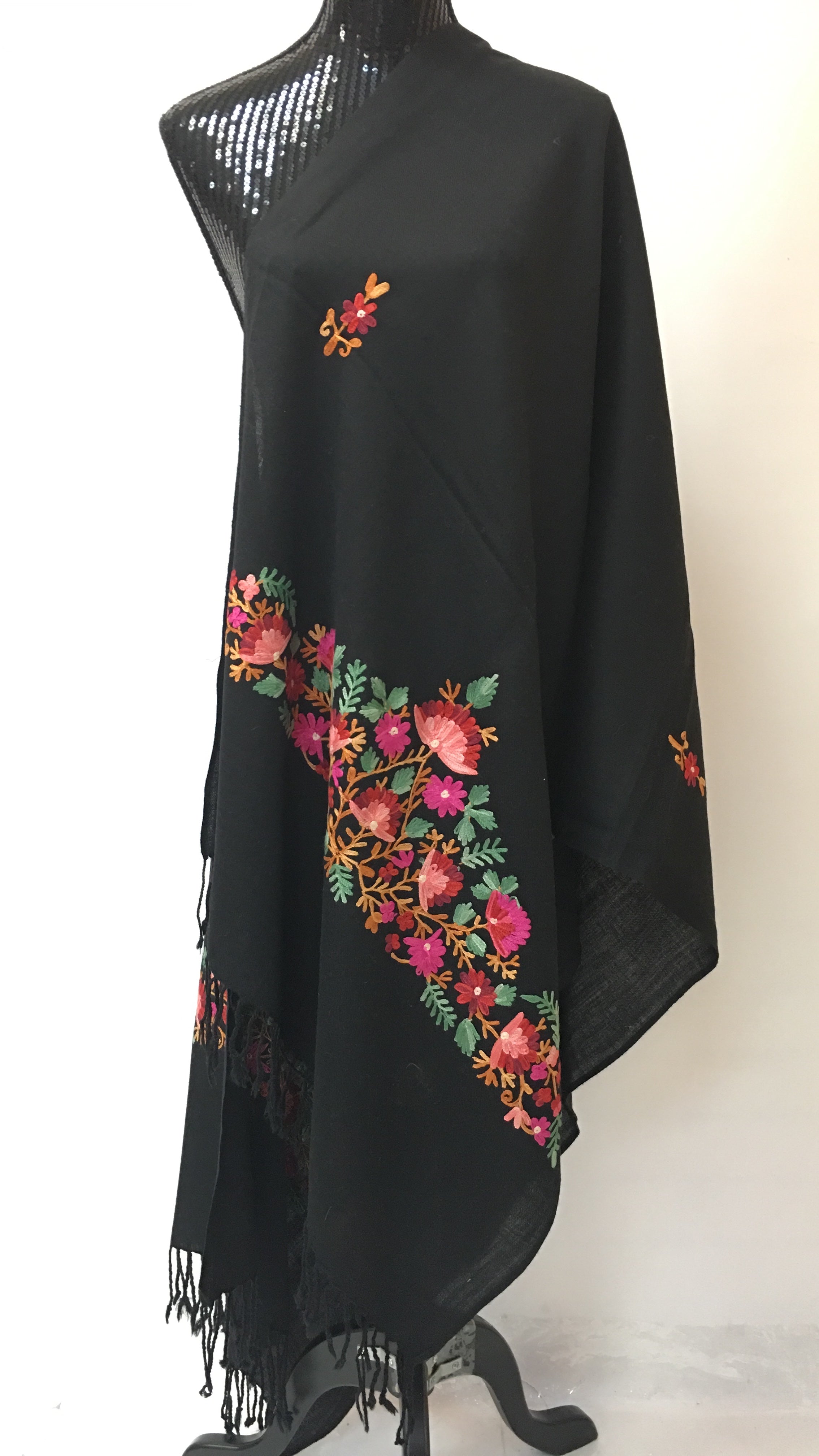 Kashmiri Embroidered Shawl