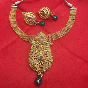 Traditional Design Gold Toned Necklace - Sarang