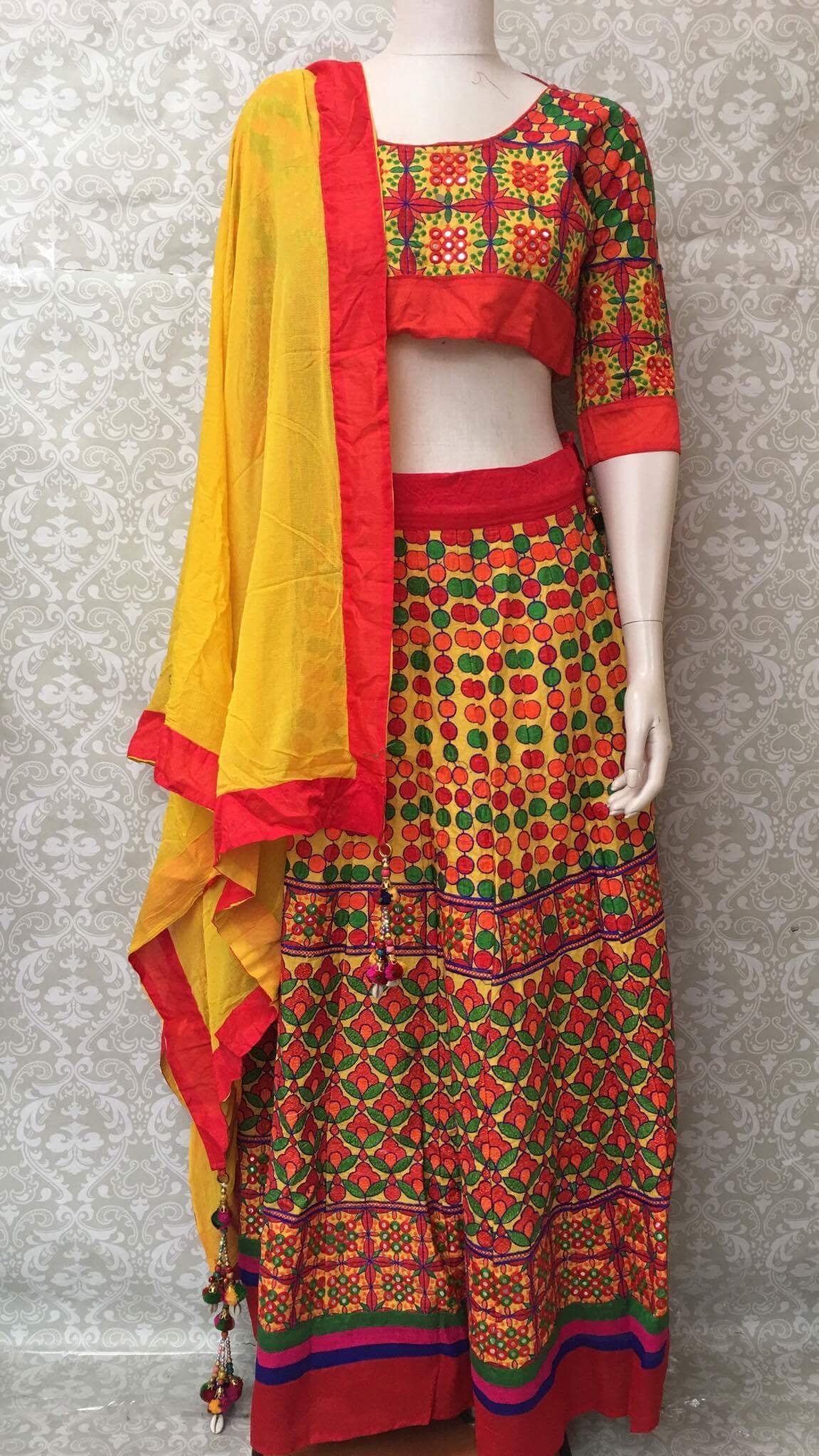 Traditional Chaniya Choli For Navratri