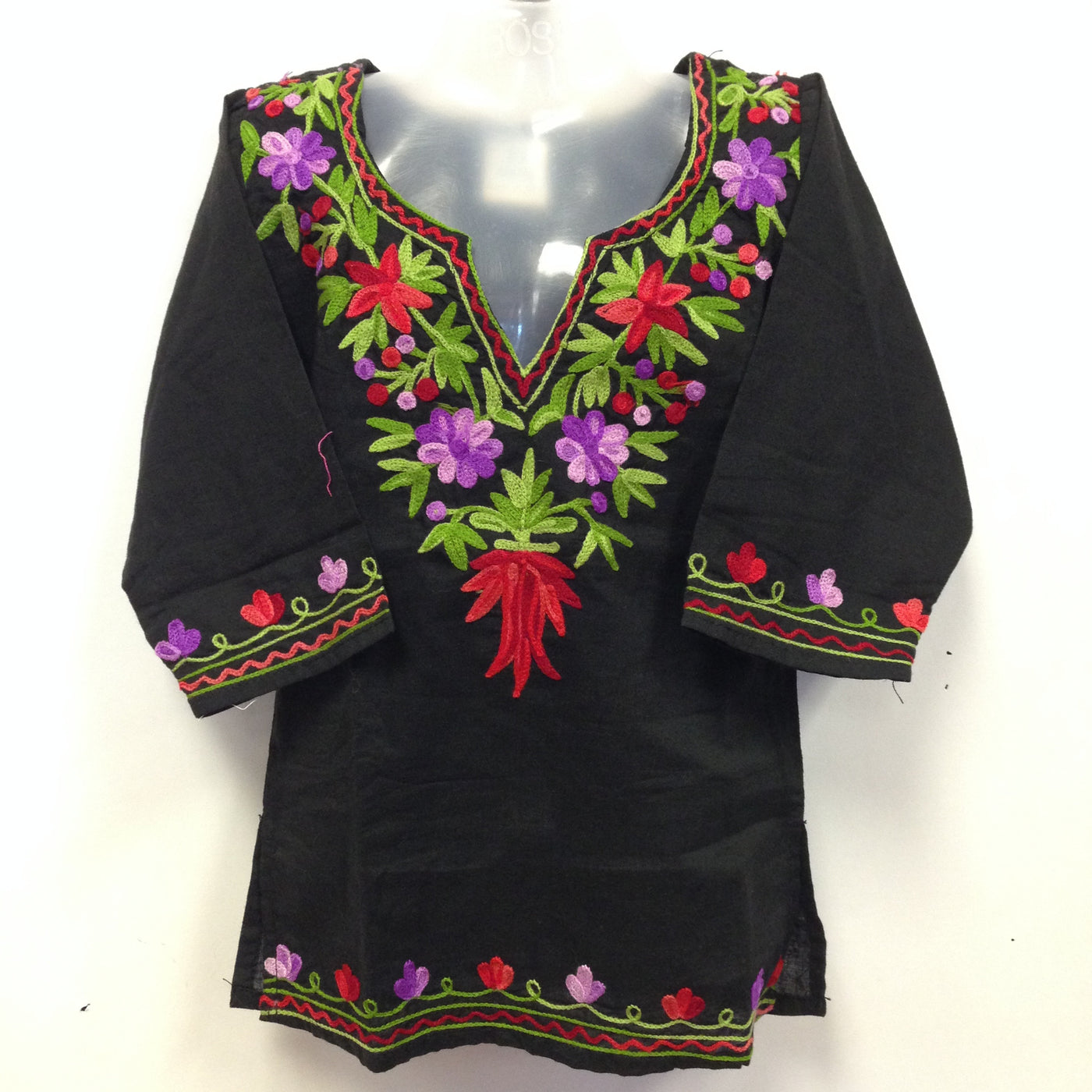 BleuIndus Black Cotton Kashmiri Embroidered Kurti at Amazon Women's  Clothing store