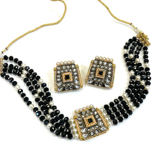 Stone studded  choker Set