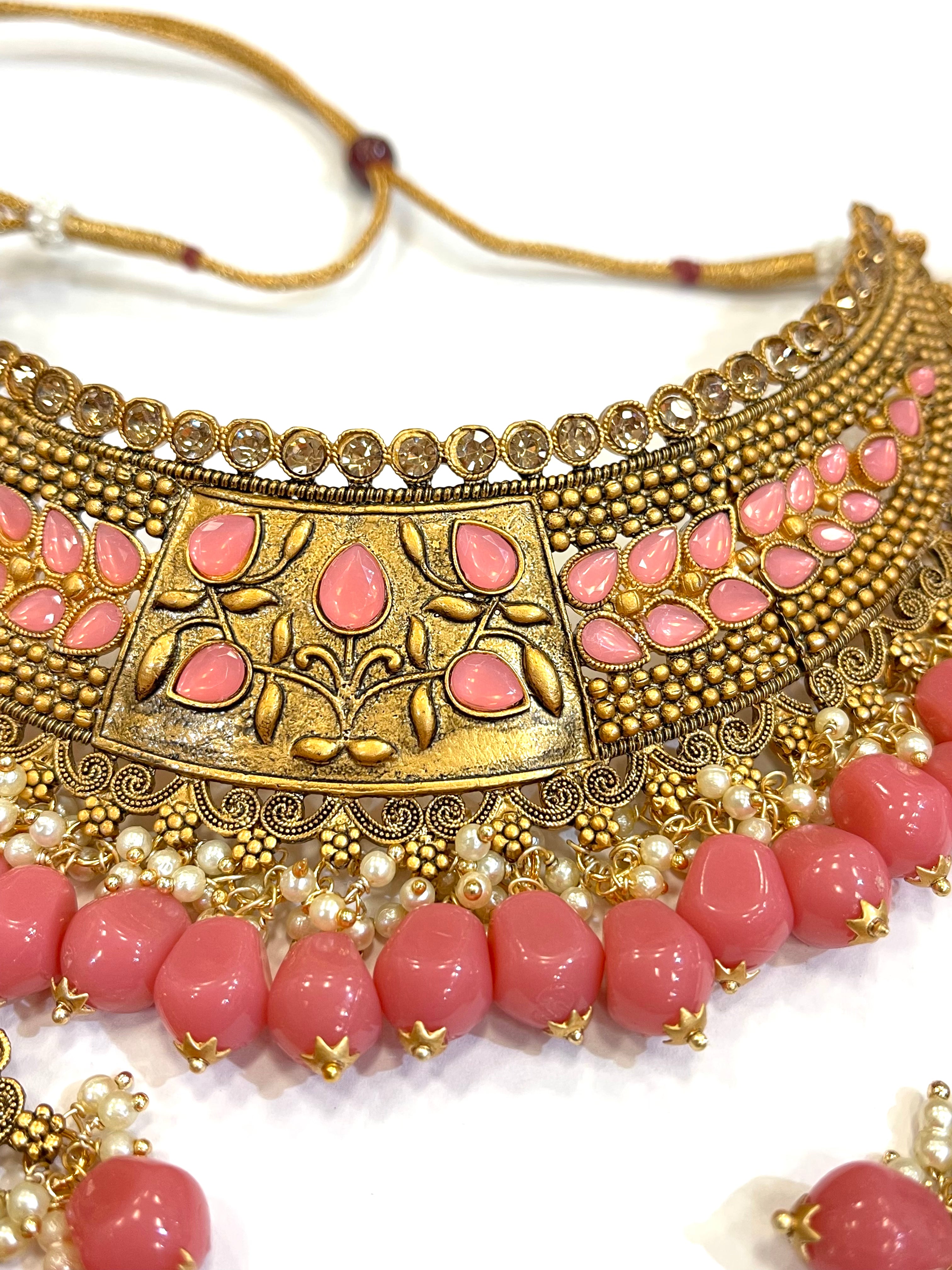 Indian Traditional Style Necklace