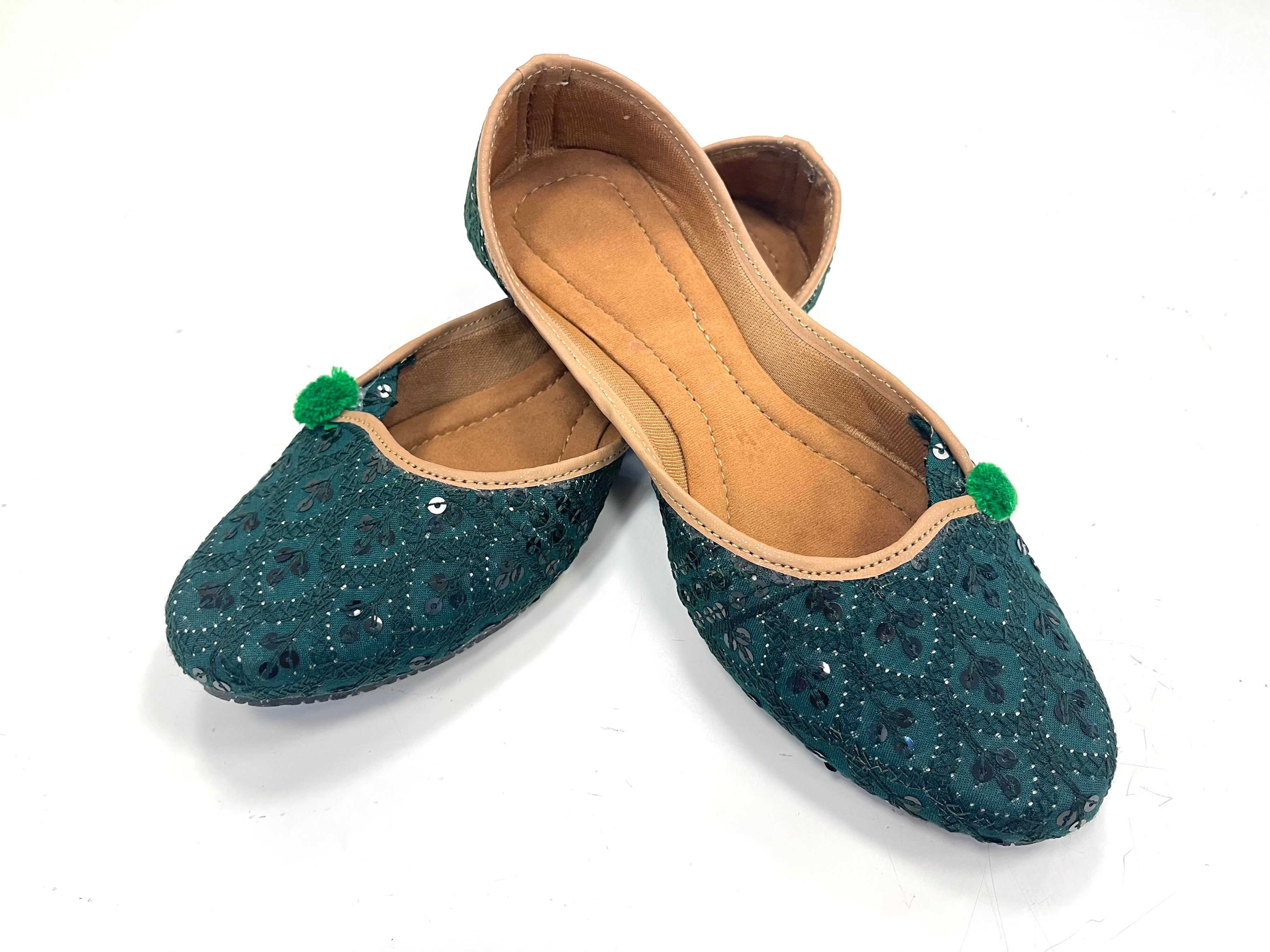 Indian Ethnic Shoes, Women Mojaris, Back open Flat shoes