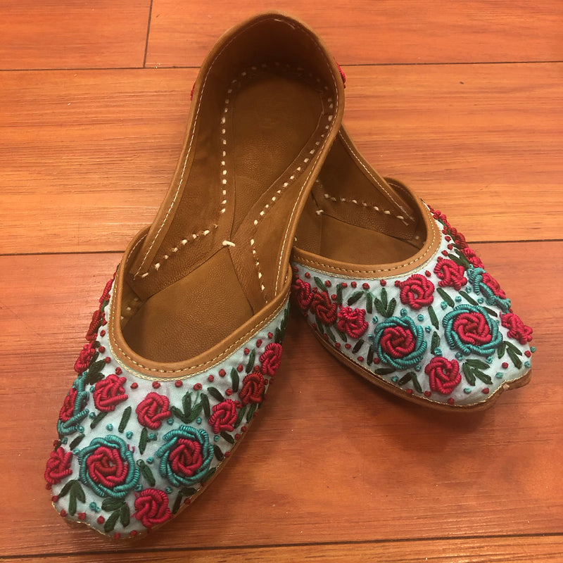 Punjabi JUTTI,Mojari Shoes, Indian Ethnic Shoes, Women Mojaris,/ Khuss ...