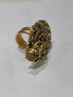 Big Polki & Kemp Temple Ring / South Indian Jewelry / Temple Jewelry / Adjustable Ring / Indian jewelry/ Pakistani jewelry / Statement ring