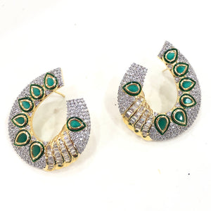 YAZ Semi Diamond Earrings