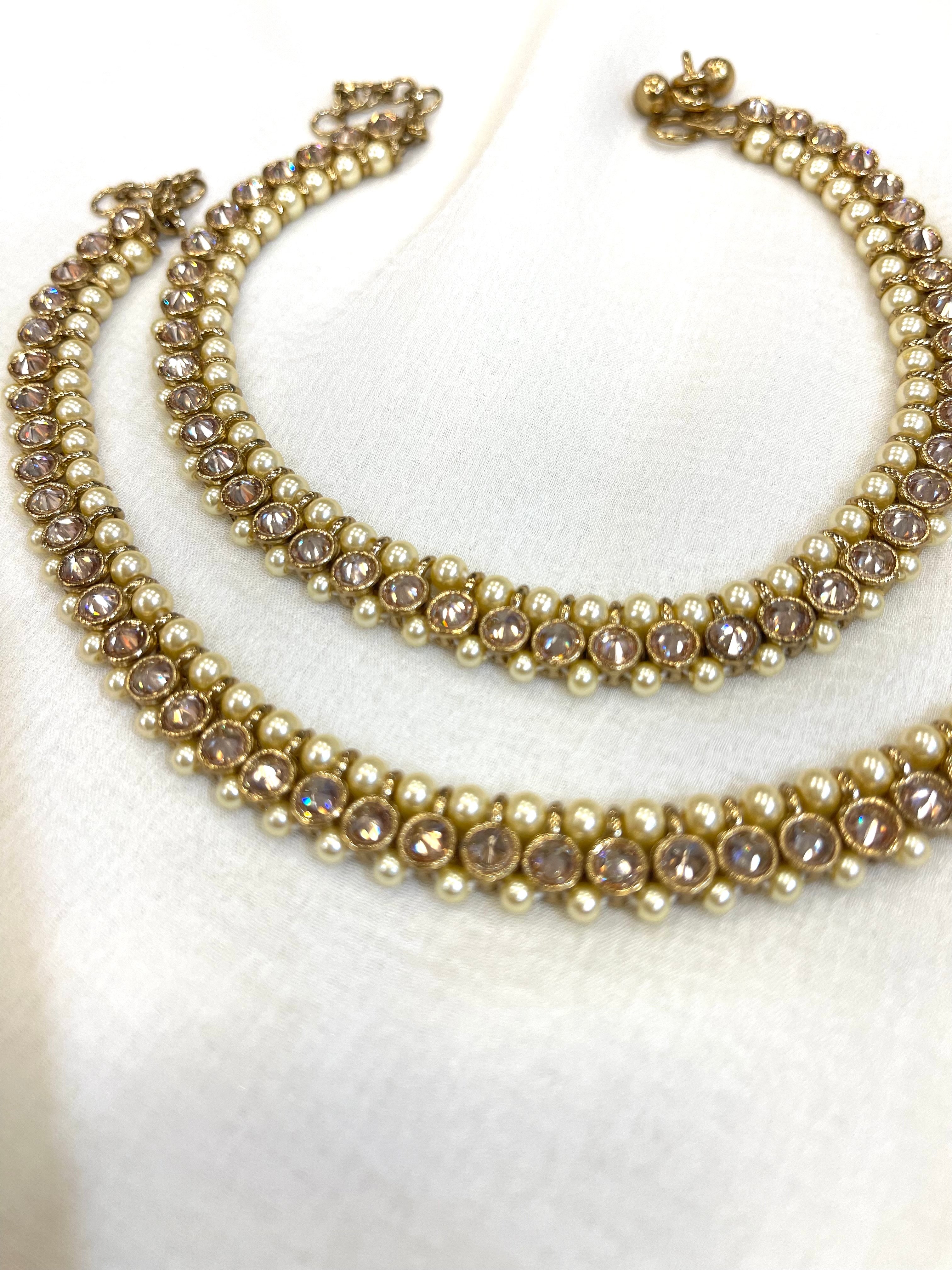 Gold Tone Anklet / Payal With Pearl & Stone