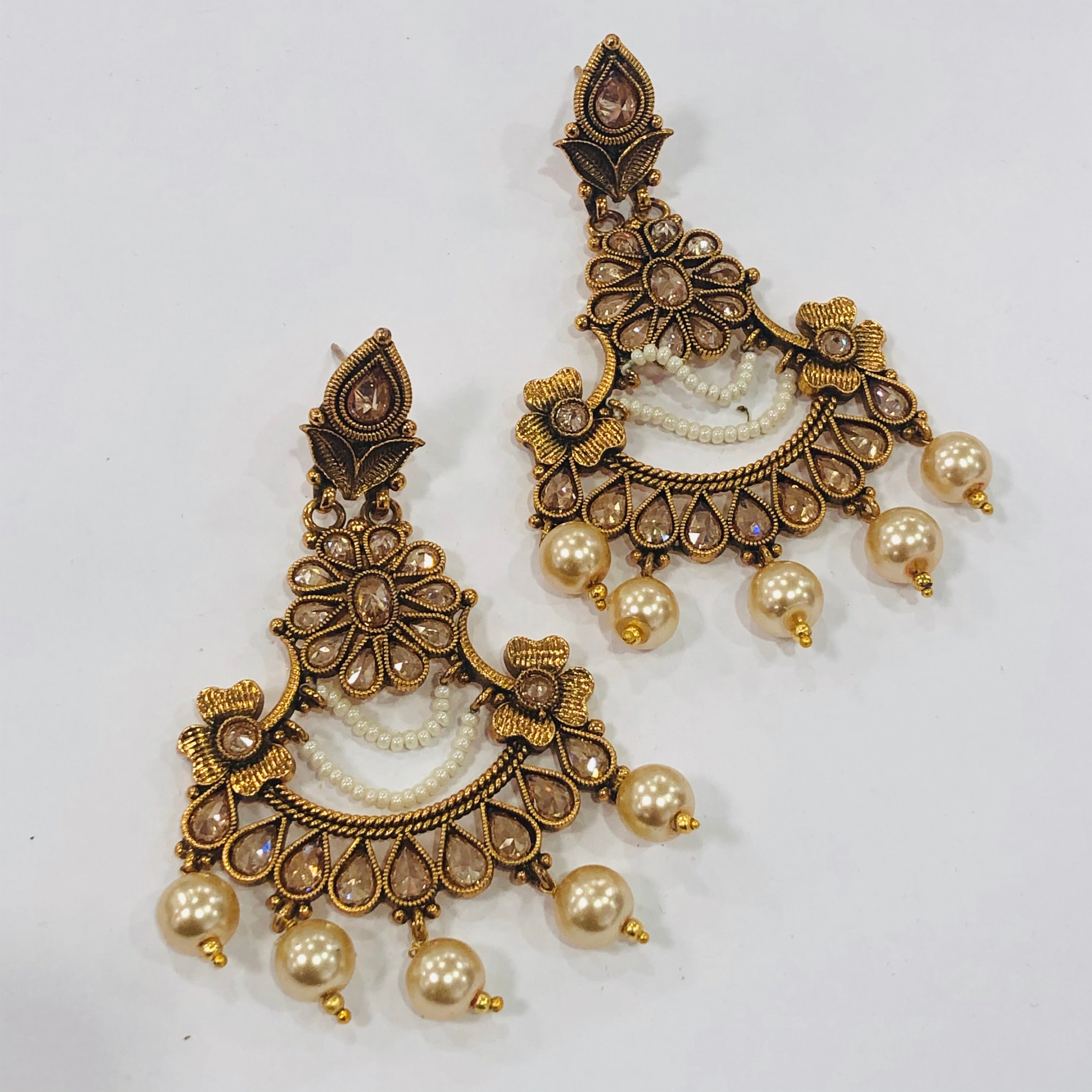 Royal Antique Gold Earring