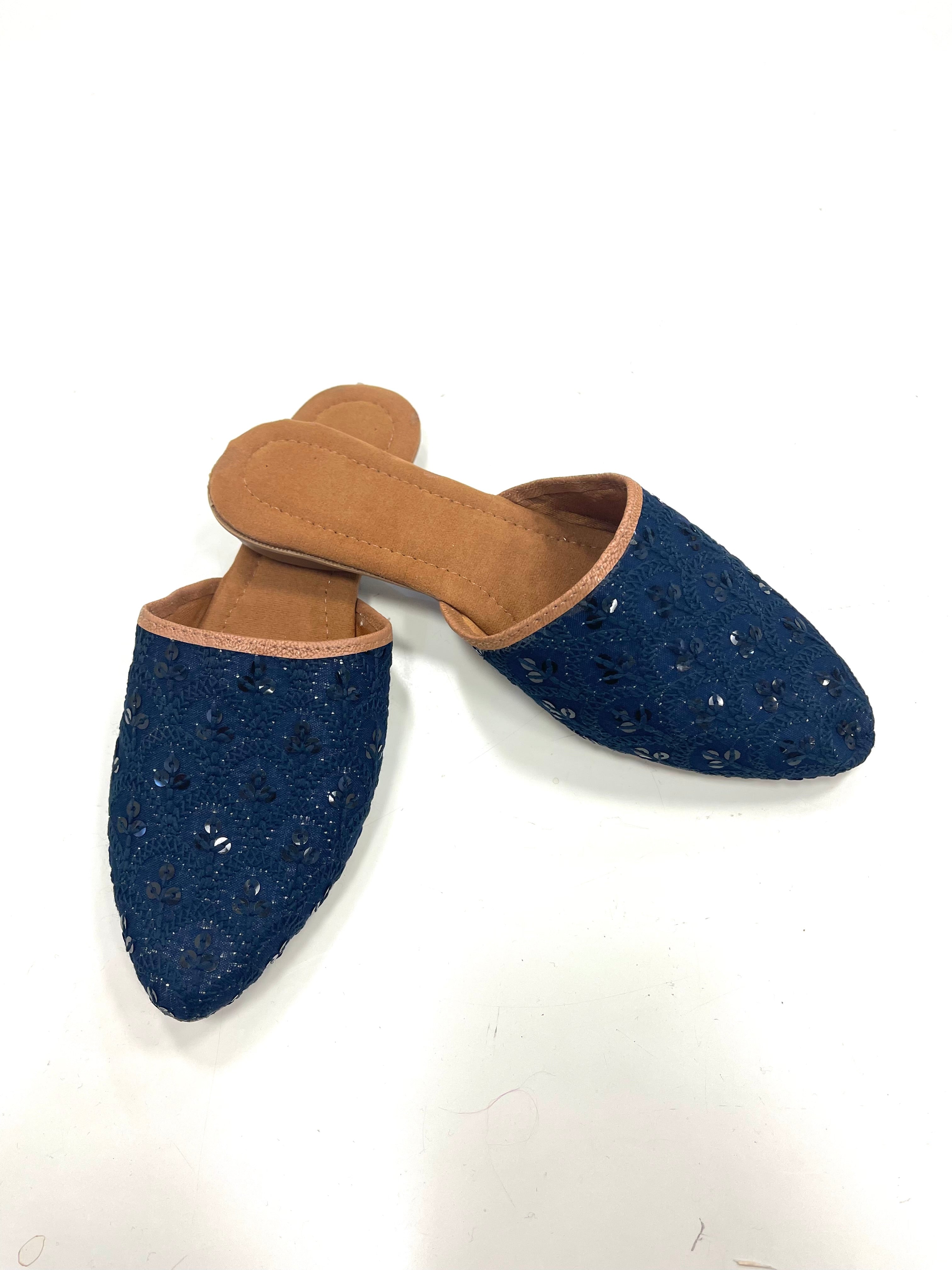 Indian Ethnic Shoes, Women Mojaris, Back open Flat shoes