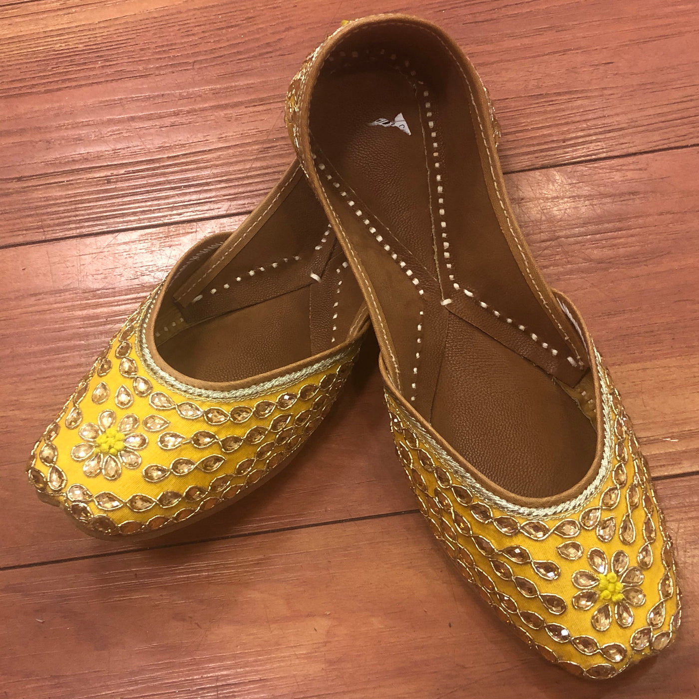 Punjabi Juttimojari Shoes Indian Ethnic Shoes Women Mojaris Khuss Sarang 