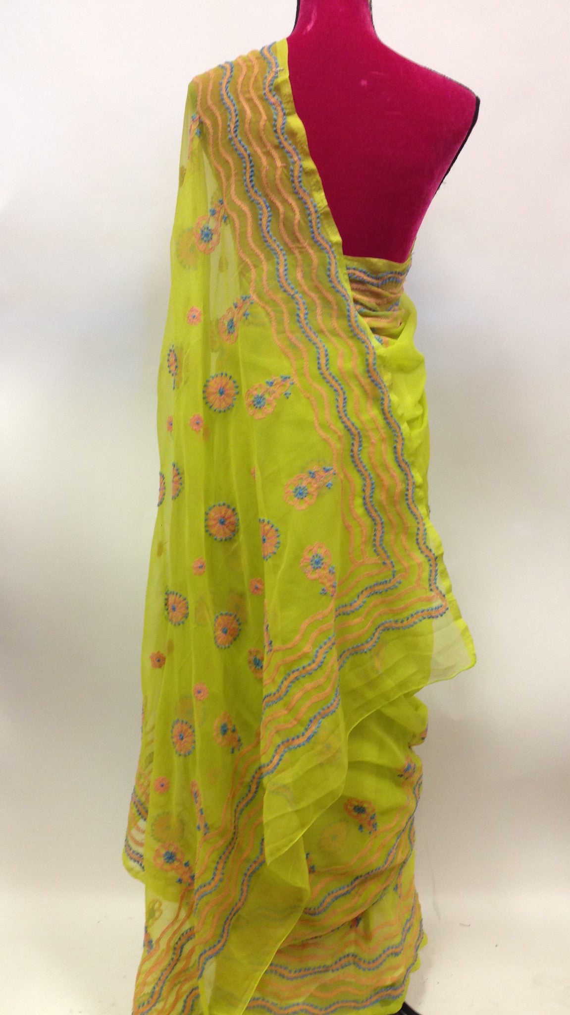 Georgette lucknowi Saree - 3