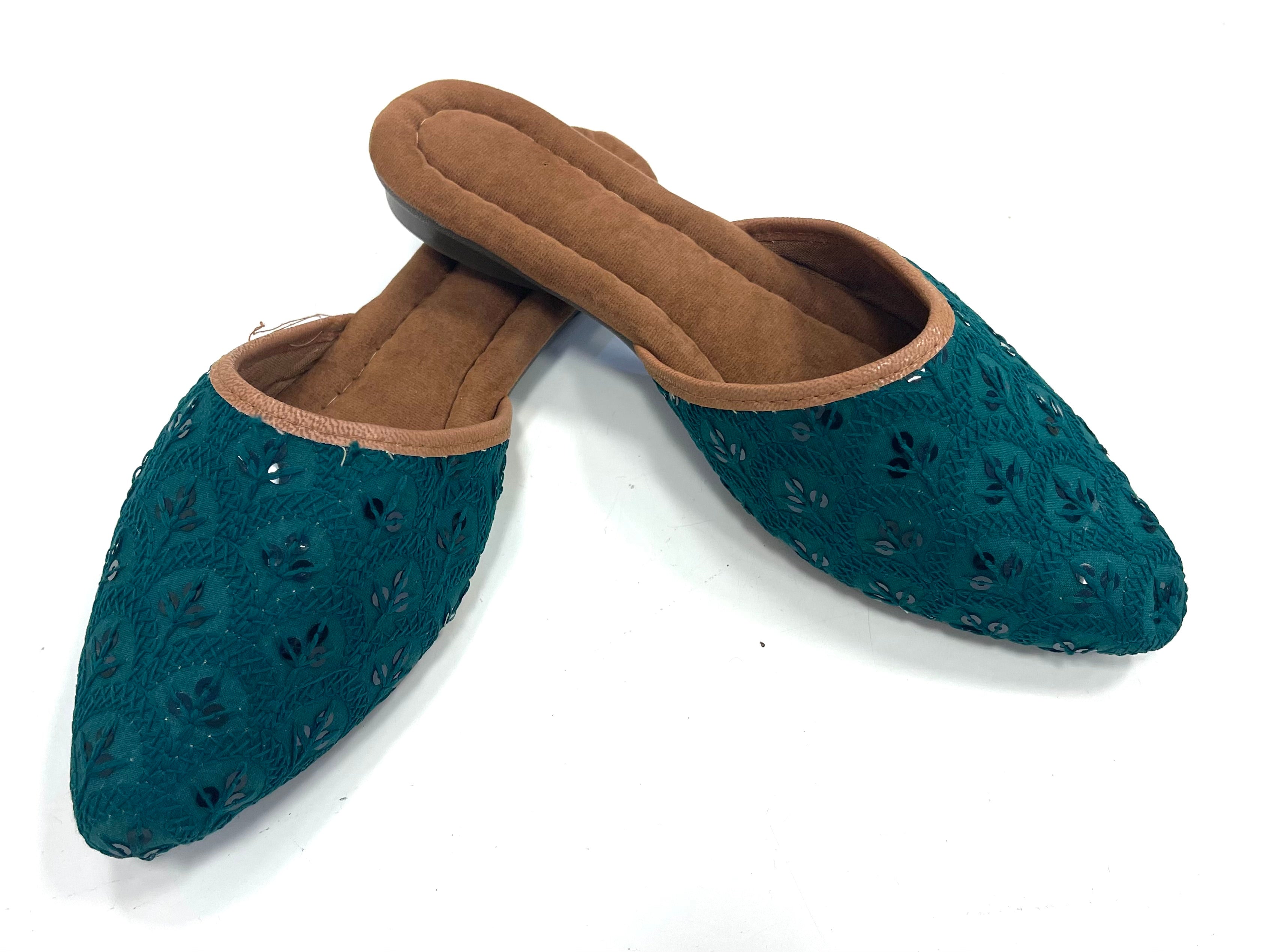 Indian Ethnic Shoes, Women Mojaris, Back open Flat shoes