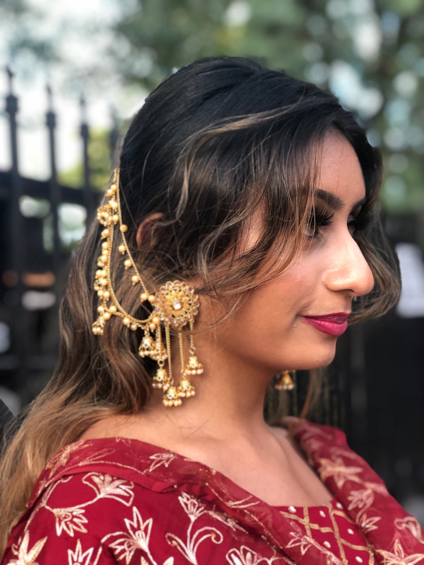 Kundan Pippal Patti Bahubali Earrings Oversized Tikka – Amazel Designs