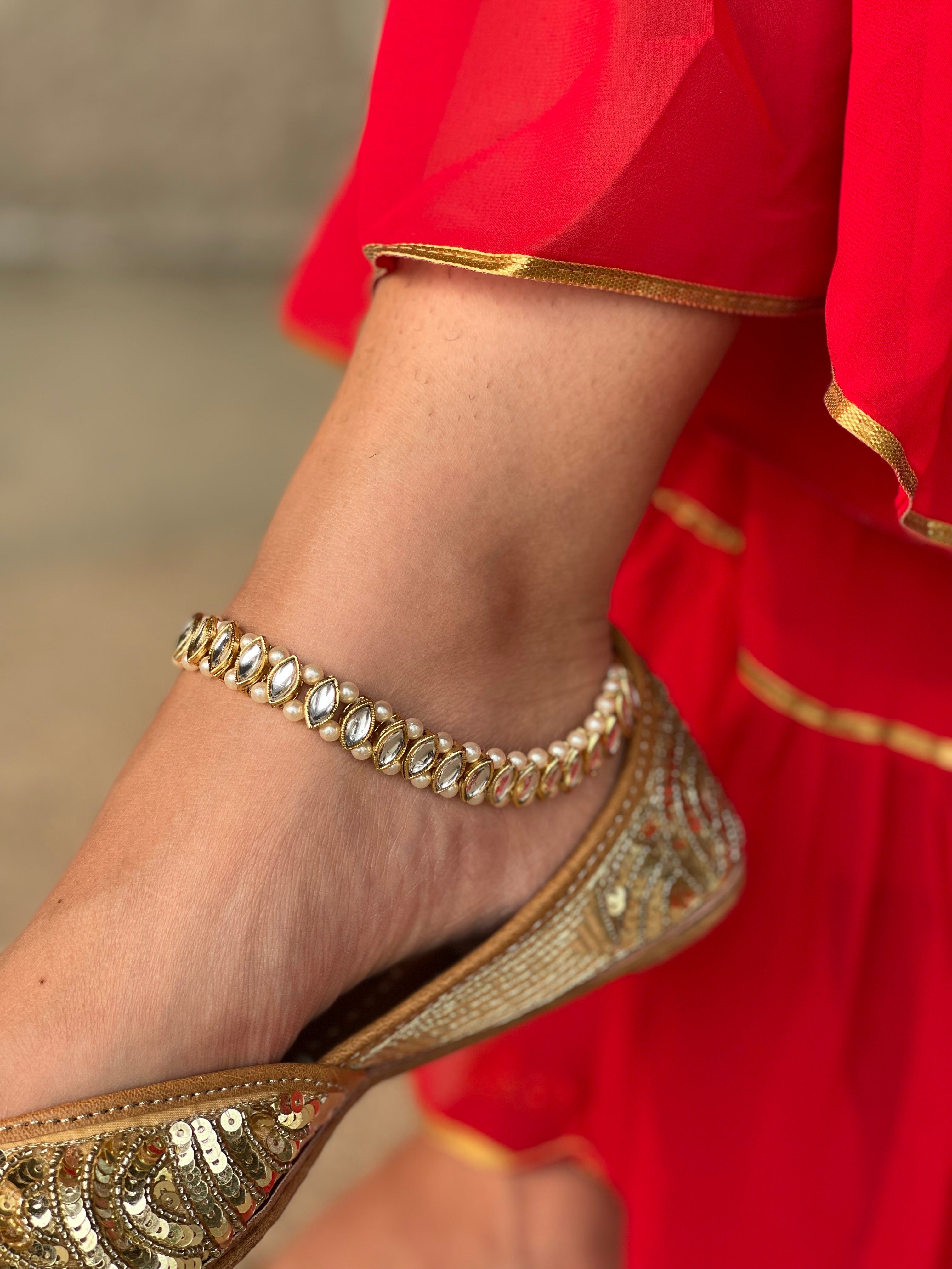 Gold Tone Anklet / Payal With Pearl & Stone